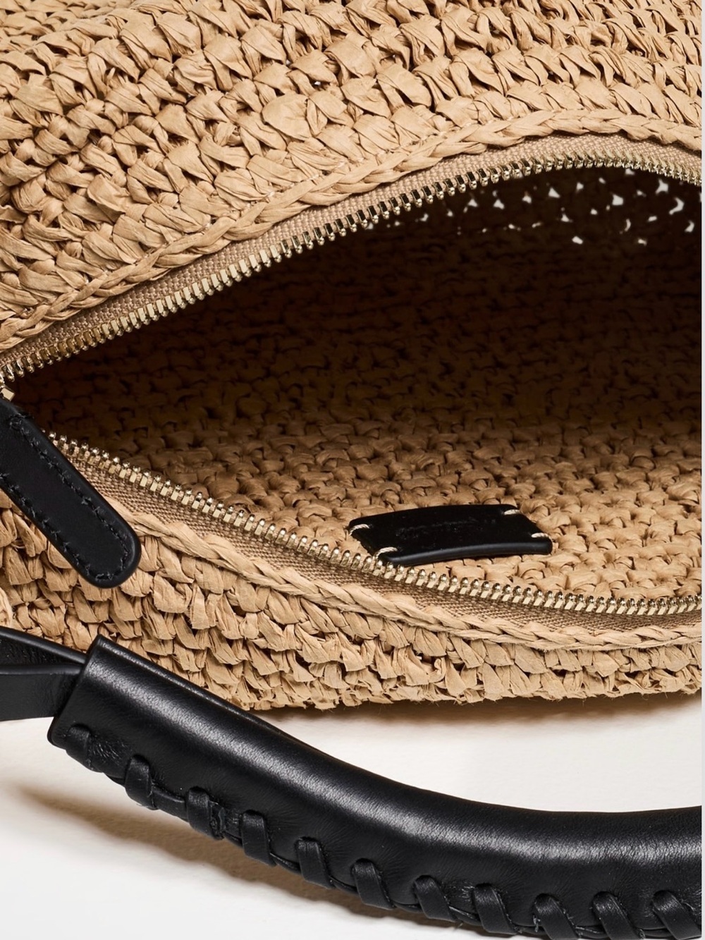 Madewell The Camren Gathered Shoulder Bag in Natural Straw and Leather Trim - Picture 5 of 6